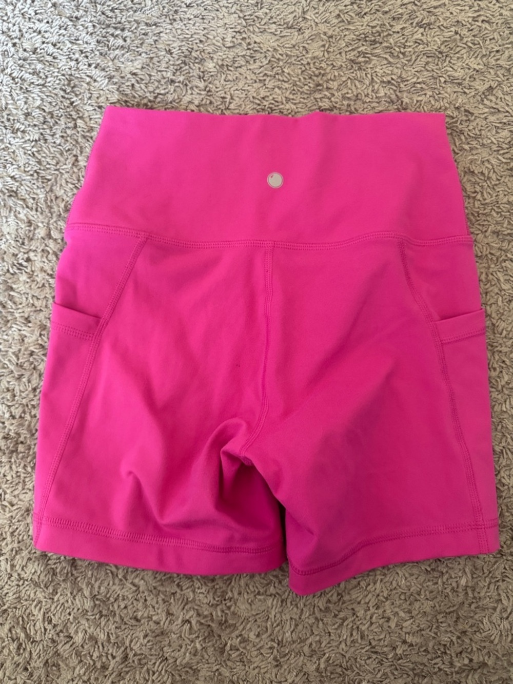 Yogalicious High-Waist Fuchsia Workout Shorts / BB9 - Picture 4 of 5